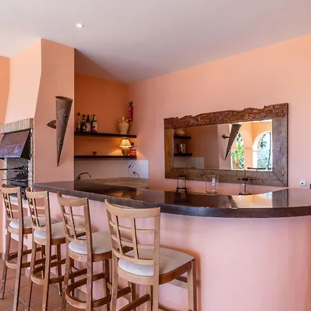 Beachside With Panoramic Sea Views Benalmadena
